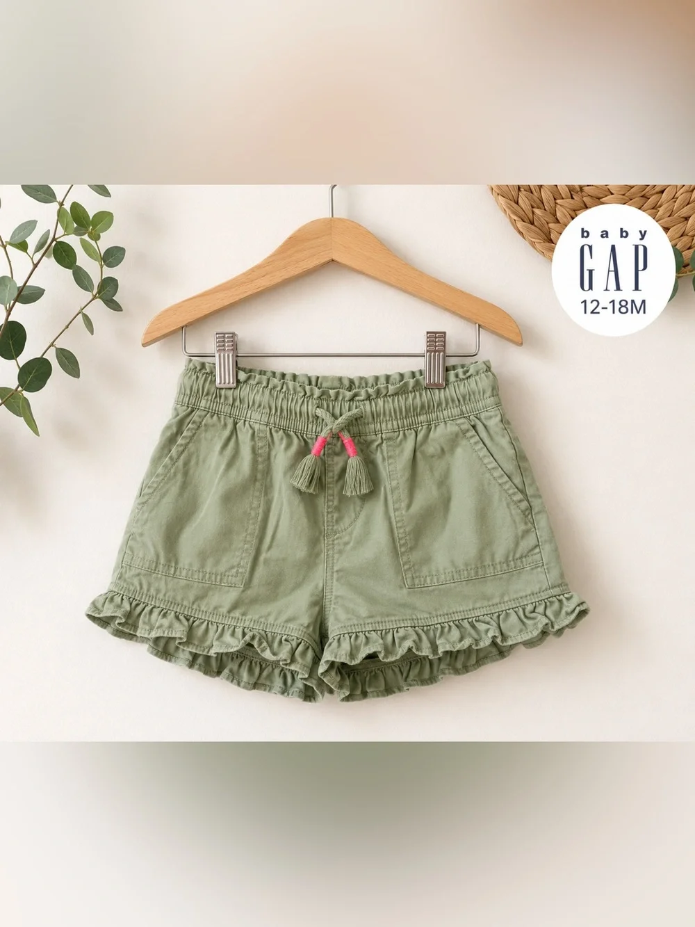 Baby Gap Girls Olive Green Ruffle Shorts 12-18M